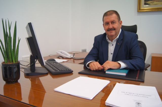 La Concejalía de Caminos está trabajando para lograr subvenciones del Gobierno regional que permitan acometer obras de asfaltado y parcheo en caminos rurales de Totana