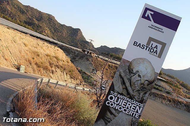 Un total de 47 empresas presentan sus ofertas para la rehabilitación del firme del principal vial de acceso al yacimiento de La Bastida