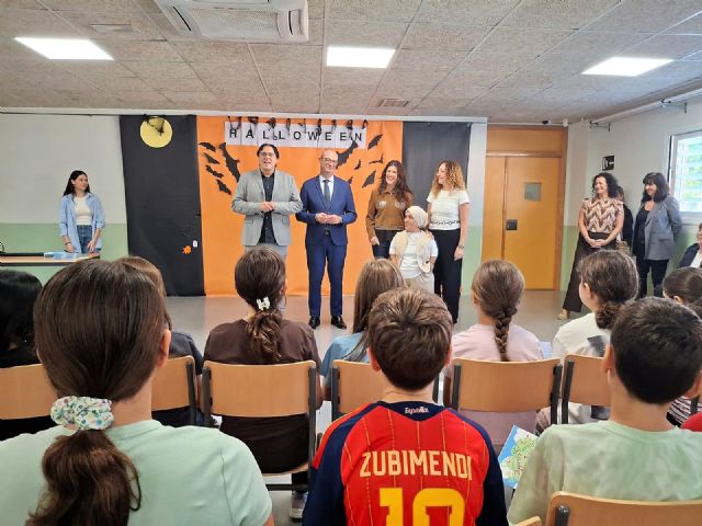 La campa&ntilde;a de sensibilización escolar sobre la discapacidad física y orgánica, organizada por Educación y Famdif, llegará a 70 centros de la Región