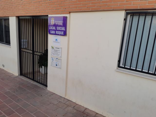 Renuevan un año más la cesión del Local Social del barrio de San Roque a 'El Candil' para su gestión y dinamización