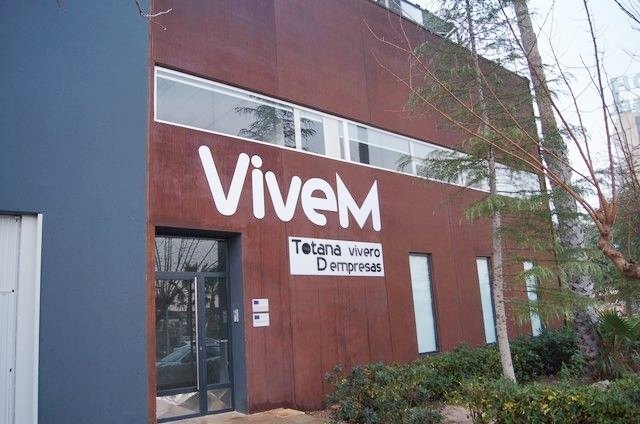El Vivero de Empresas dispondrá de despachos, nidos y naves para el desarrollo de la nueva actividad empresarial de cara al primer trimestre del año 2020