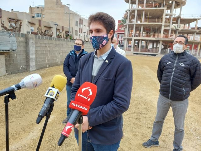 Ganar Totana-IU celebra la inauguración de un nuevo aparcamiento disuasorio gratuito junto a la Avenida de Lorca