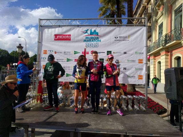 Varios miembros del Club Atletismo Totana participaron en la V Murcia Maratón