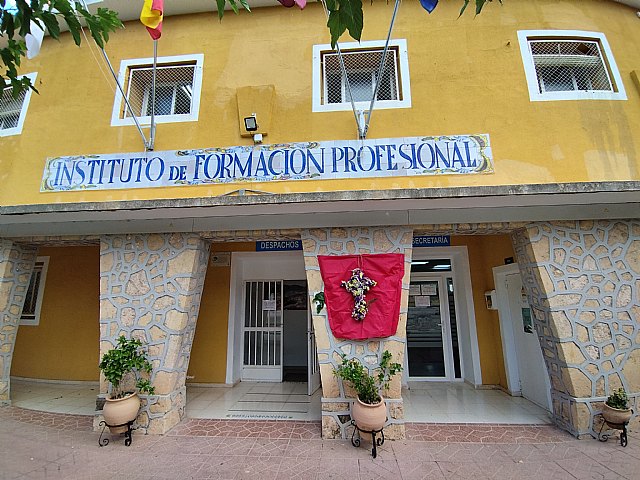 La Tradición de las Cruces de Mayo en el IES Prado Mayor