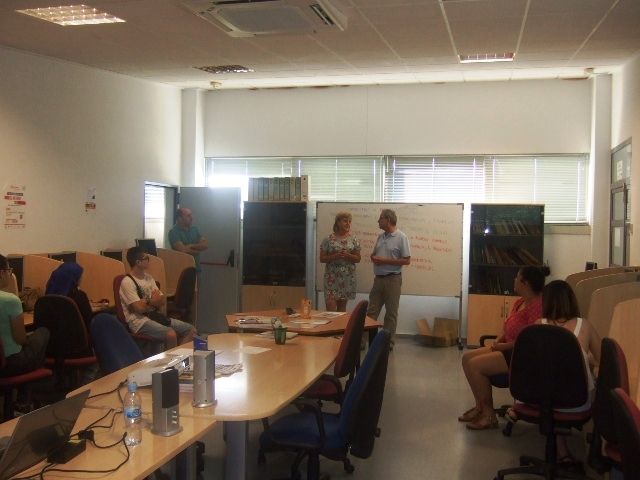 Se inaugura el curso de 'Operaciones Auxiliares de Servicios Administrativos y Generales. Técnicas Administrativas Básicas de Oficina'