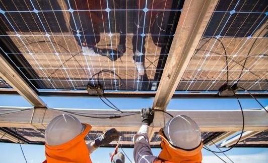 Se bonificará un 75% el ICIO a la empresa que quiere construir una de las mayores plantas de paneles solares móviles del país por las contraprestaciones sociales que contempla el proyecto