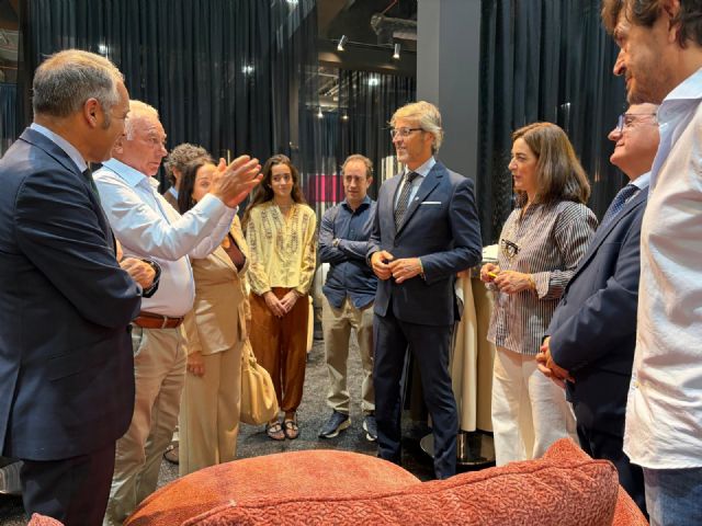 60 empresas del sector regional del mueble participan en Valencia en una de las ferias de dise&ntilde;o e interiorismo más importante del mundo