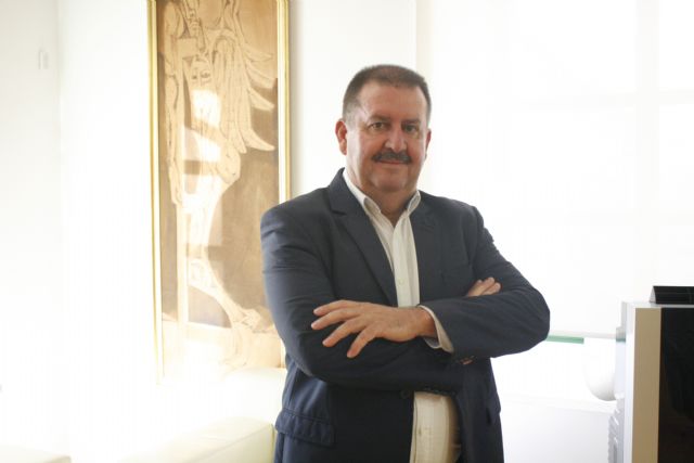El alcalde y la concejal de Hacienda se reúnen con el secretario general de la FEMP