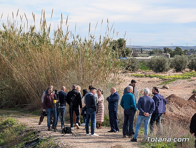 VOX exige la construcción inmediata de tanques de tormenta en Totana y denuncia la “estafa” política que asfixia al sector agrario