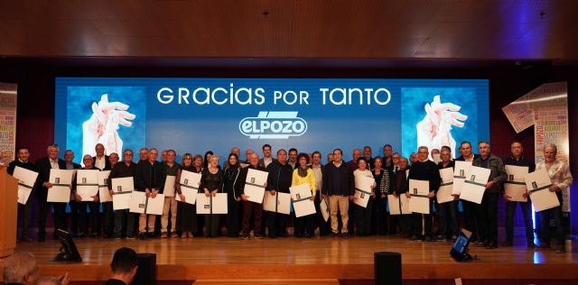El Pozo Alimentación homenajea a sus jubilados en la gala ‘Gracias por tanto’