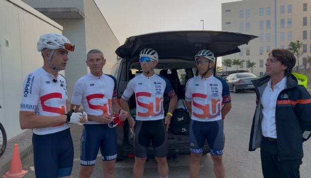 La asociación 'Por la Sonrisa de Elenita' organiza un reto ciclista entre Murcia y Granada para apoyar la investigación de la IRF2BPL