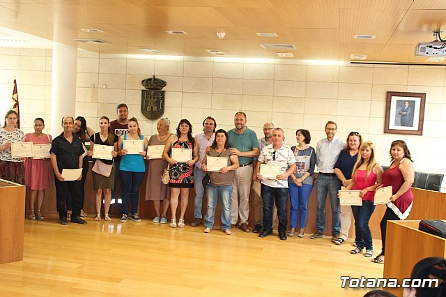 Autoridades municipales clausuran el programa de Formación para la Inclusión Social (FORIN)