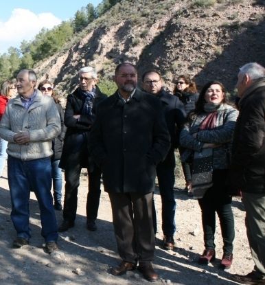 El concejal de Yacimientos Arqueológicos aboga por acciones turísticas integrales sustentadas en visitas promocionales a La Bastida
