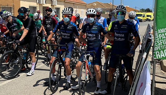 Juan Carlos Gandía termina cuarto en la clasificación general, tercero en su categoría Elite y como ganador en la general de la montaña