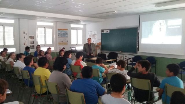 La Concejalía de Protección Animal ofertará charlas de concienciación escolar sobre la Tenencia de Animales de Compañía a los colegios para el curso 2016/17