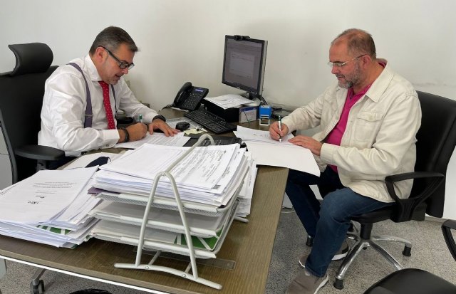 Se firma la operación para refinanciar el 80% de la deuda municipal