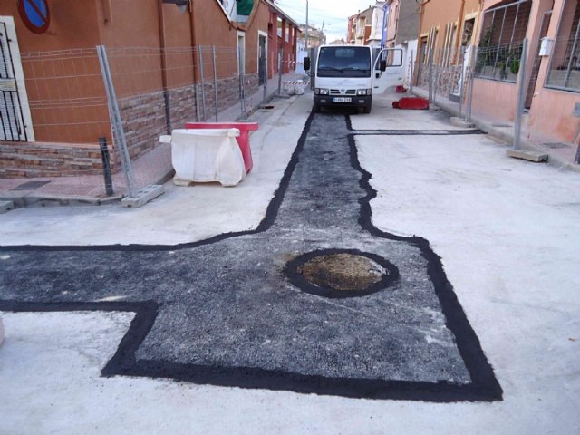 Finalizan las obras de renovación de un tramo de la red de alcantarillado en las calles Rosa y Bolivia, respectivamente