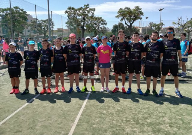 Victoria del equipo del C.T. Totana contra la Escuela de Tenis Kuore y el Club de Tenis Mazarrón