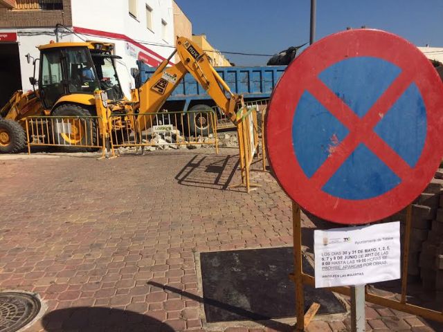 Comienzan las obras de recogida y evacuación de aguas pluviales en un tramo de la calle Teniente Pérez Redondo