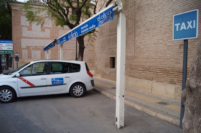 Presentarán alegaciones al texto legal que regulará el servicio de transporte público urbano en automóviles turismo en la Región de Murcia