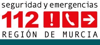 Los servicios de emergencias trasladan a dos heridos al Hospital Rafael Mendez en accidente de trafico ocurrido en Totana