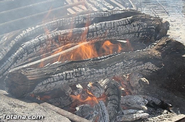 Las barbacoas ubicadas en La Santa y en zonas recreativas de Sierra de Espuña ya pueden ser utilizadas para hacer fuego