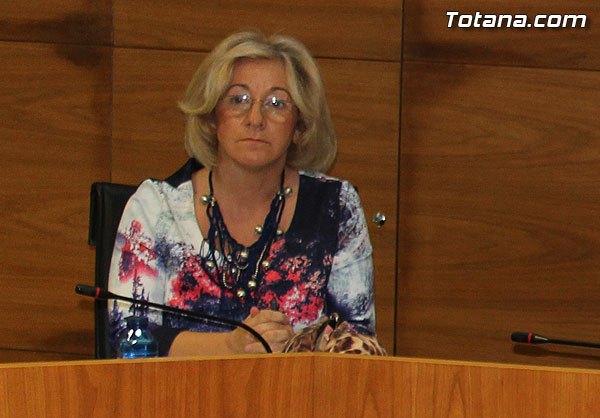 Muñiz: 'La imputación de la Alcaldesa la obliga a ausentarse en el debate y votación de la nulidad del convenio de El Raíguero'