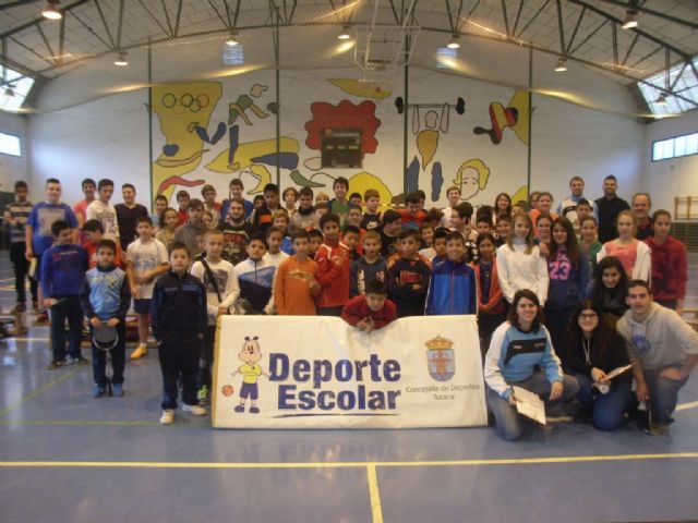 La Concejalía de Deportes organizó la Fase Local de Bádminton de Deporte Escolar.