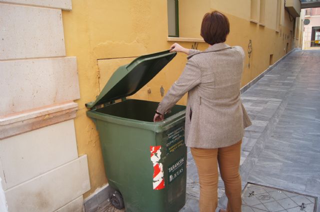 Habrá servicio de recogida de basuras todos los días de las fiestas a excepción de los días sábado 6 y martes 9 de diciembre, respectivamente
