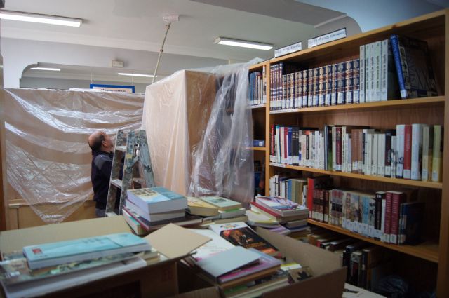 Comienzan los trabajos de adecuación y modernización de de la biblioteca municipal en el centro sociocultural 'La Cárcel'