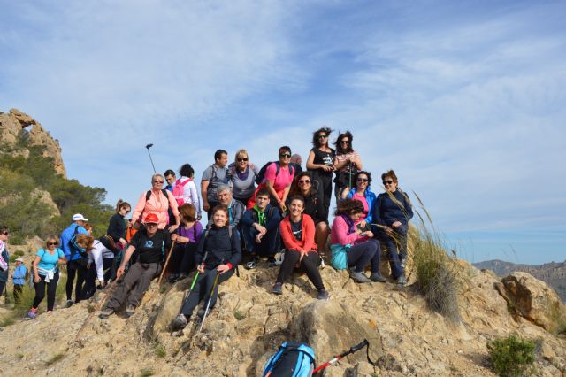 Más de 40 senderistas disfrutan de la ruta de Senderismo que tuvo lugar entre Ricote y Ojós