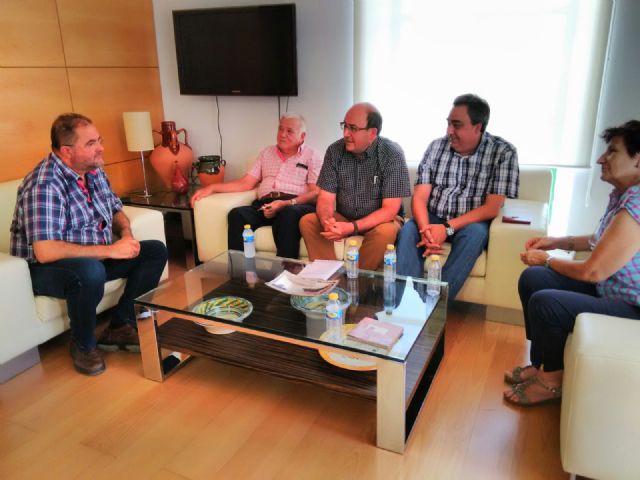 CEBAG mantiene una reunion con el alcalde y varios miembros del equipo de gobierno de Totana