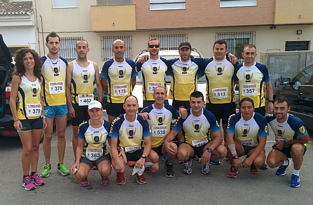 Una veintena de atletas del club atletismo de Totana participaron en la II Media Maratón y 10K Feria de Alhama