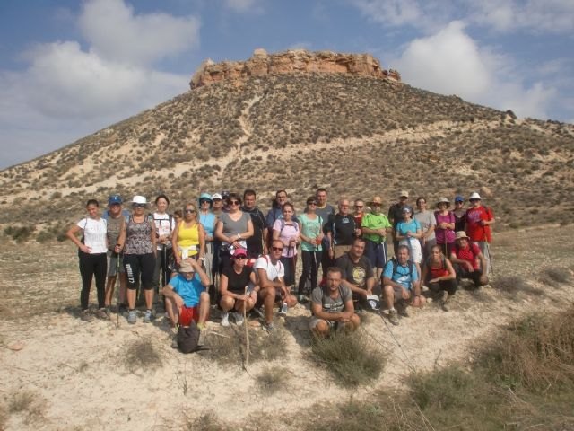 33 personas participaron en una ruta senderista por Mula y Albudeite