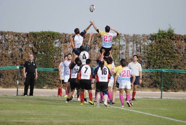 El Club de Rugby de Totana vendió muy cara su derrota en la Guadalentín Cup en una gran tarde de rugby en el inicio oficial de la temporada