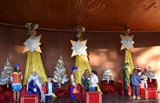 SSMM los Reyes Magos recibirán las cartas de los niños y niñas de Totana este sábado en el auditorio municipal “Marcos Ortiz”