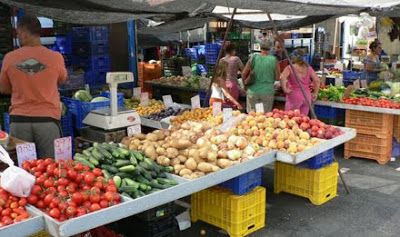 Se adelanta el mercadillo en El Paretón al jueves 8 de junio para no coincidir con la festividad del Día de la Región de Murcia