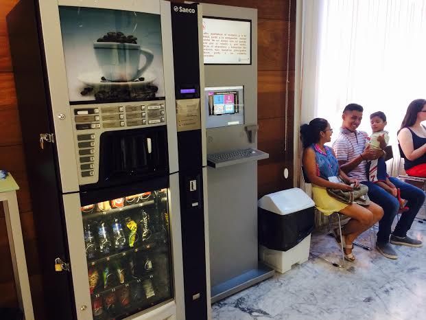 Se aprueba el pliego para contratar la instalación y explotación de máquinas expendedoras de bebidas y otros productos