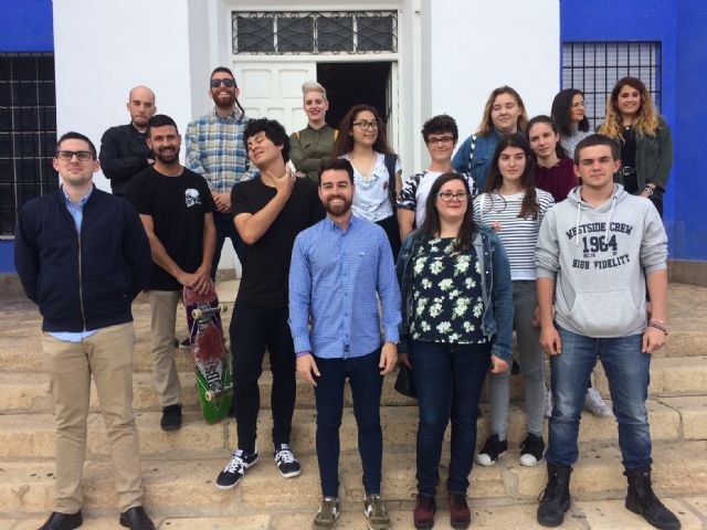 El director general de Juventud se reúne con las asociaciones juveniles de Totana para conocer sus propuestas al 'Plan de Juventud de la Región de Murcia 2019/2023'