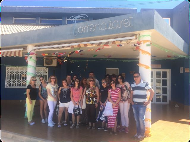 Alumnos del programa mixto de 'Atención Sociosanitaria a Personas Dependientes en Instituciones Sociales' realizan dos visitas didácticas a fundaciones de Cartagena