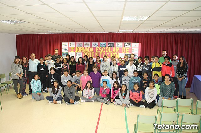 La comunidad educativa del CEIP 'San José' organiza la I Jornada Interescolar de Orientación