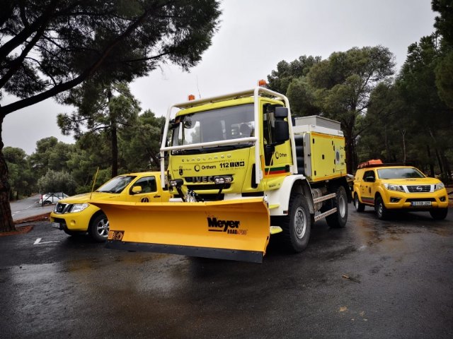 Habilitan 5 vehículos de las brigadas forestales como quitanieves en las comarcas y espacios naturales afectados por el temporal de nieve