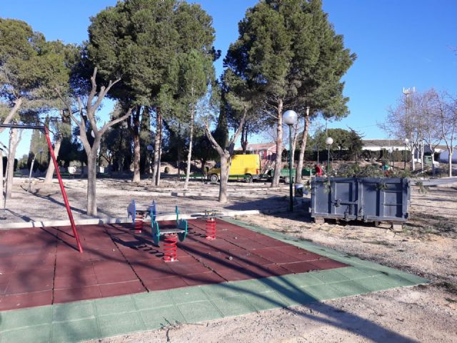Reforman de forma integral el parque de Los Cantareros, junto al recinto ferial y la ermita