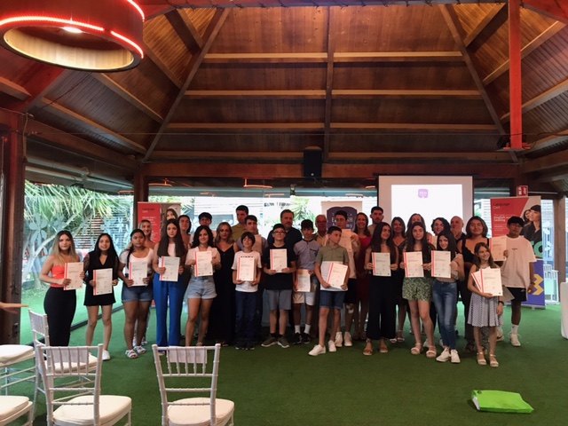 55 candidatos de Totana y Alhama de Murcia reciben sus certificaciones de inglés de LanguageCert
