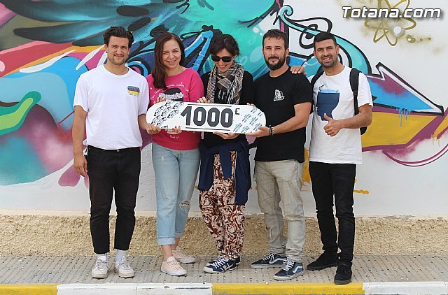 Ministros del Aire entrega un donativo de 1.000 € a la Asociación Cazalla Intercultural de Lorca