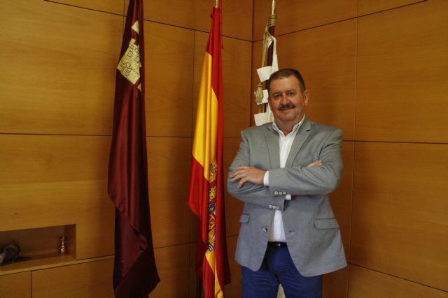 El alcalde se reúne mañana, por vez primera, con el presidente de la Comunidad Autónoma, Fernando López Miras