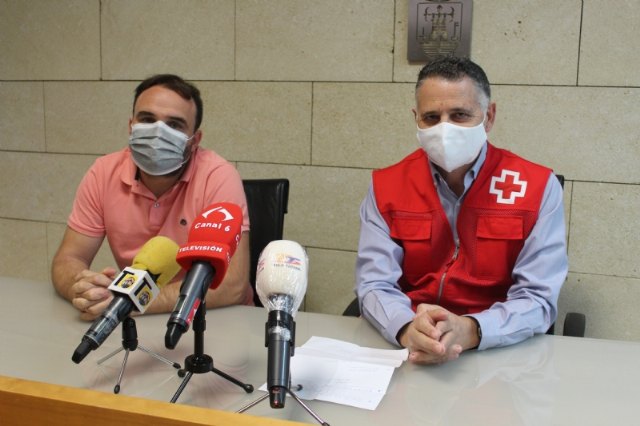 Cruz Roja habilita un servicio voluntario y gratuito para transportar a Murcia y Lorca a personas con movilidad reducida tras el cierre del servicio de Cercanías