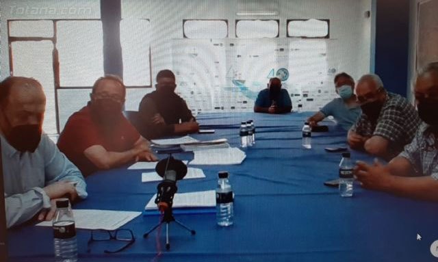El presidente de la CHS ha mantenido una reunión con la Comunidad de Regantes del Trasvase Tajo Segura de Totana