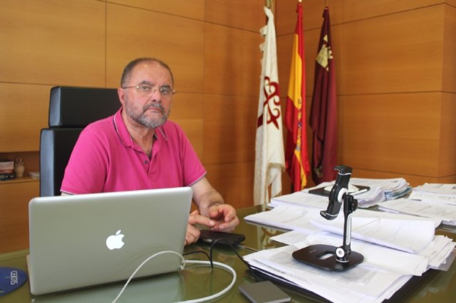 El alcalde muestra su rechazo por el procedimiento de reparto de los fondos extraordinarios del Gobierno de España