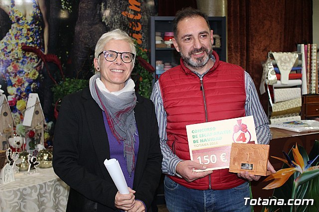 Se entregan los premios del IV Concurso de Escaparatismo de Navidad
